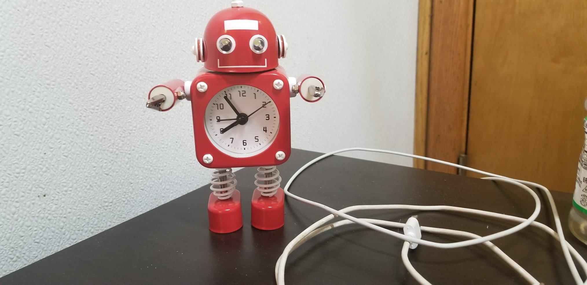 NonTicking Robot Alarm Clock Betus